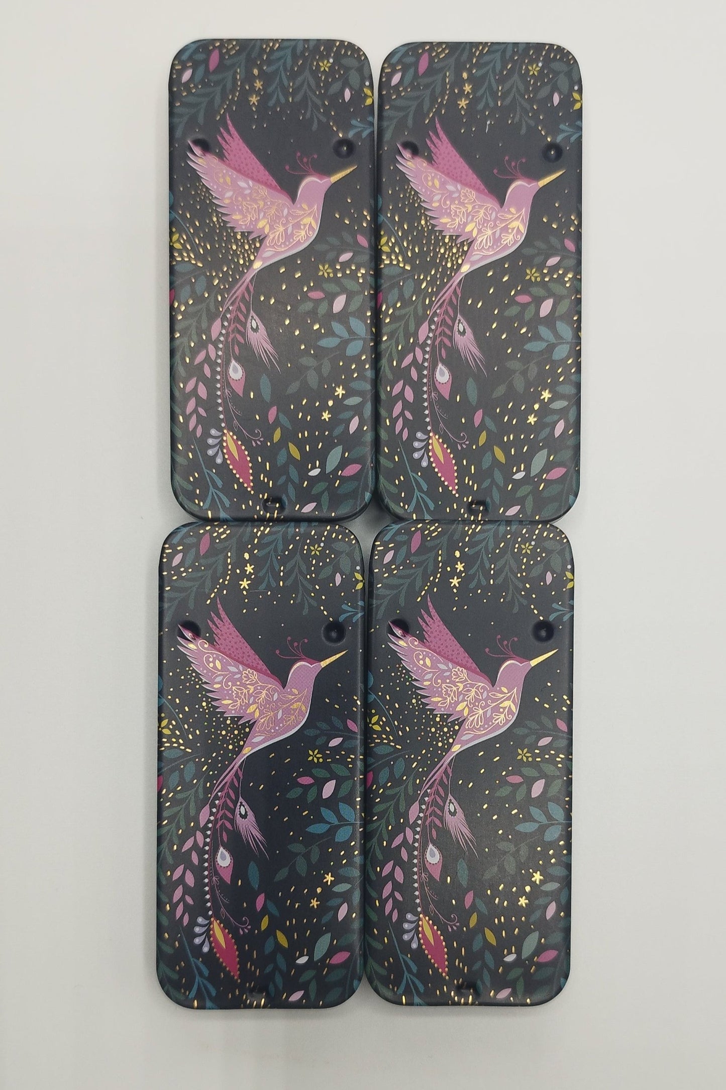 Magnetic Needle Tin Case Hummingbird