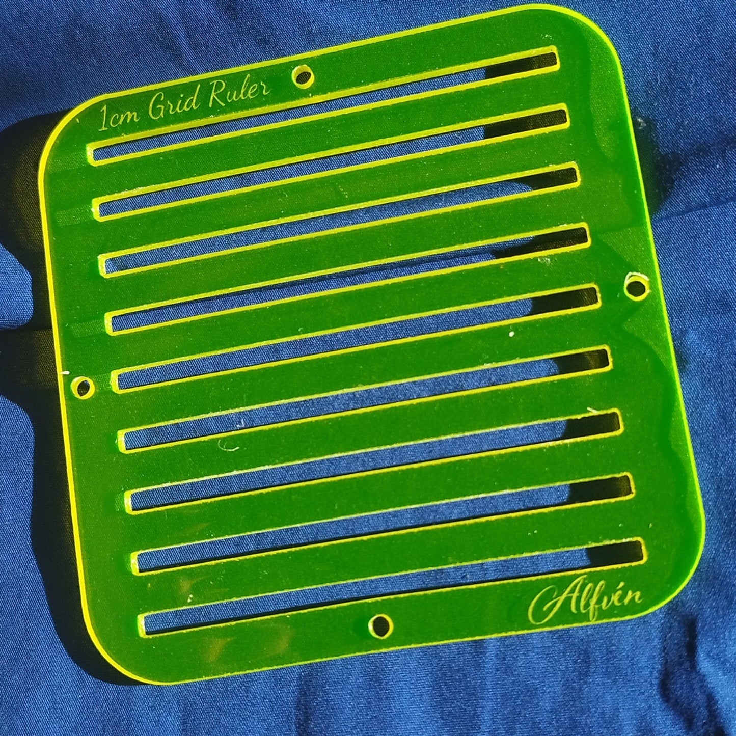1cm Grid Ruler Transluscent Yellow