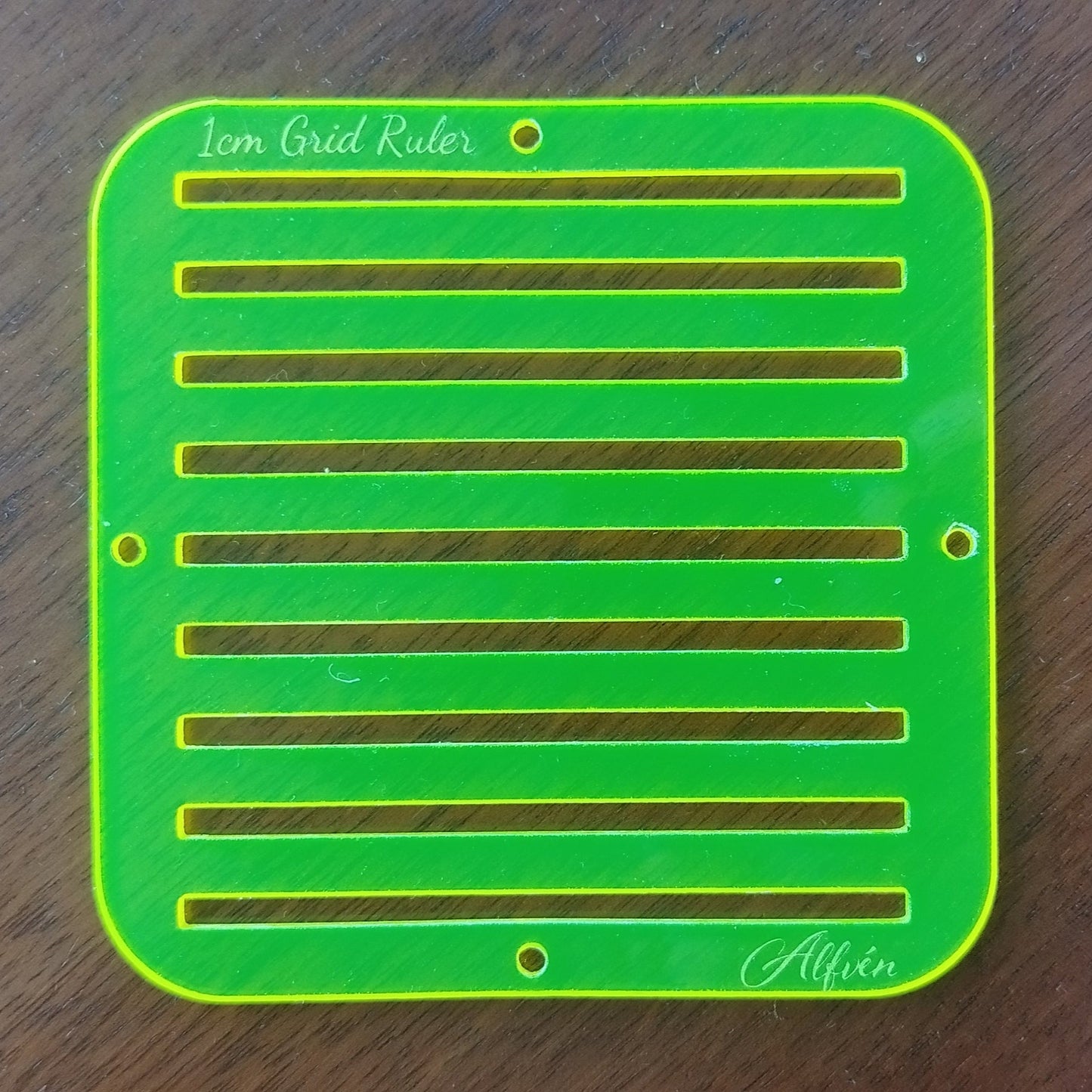 1cm Grid Ruler Transluscent Yellow