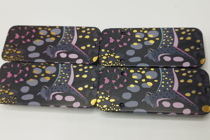 Magnetic Needle Tin Case Dark Leopard