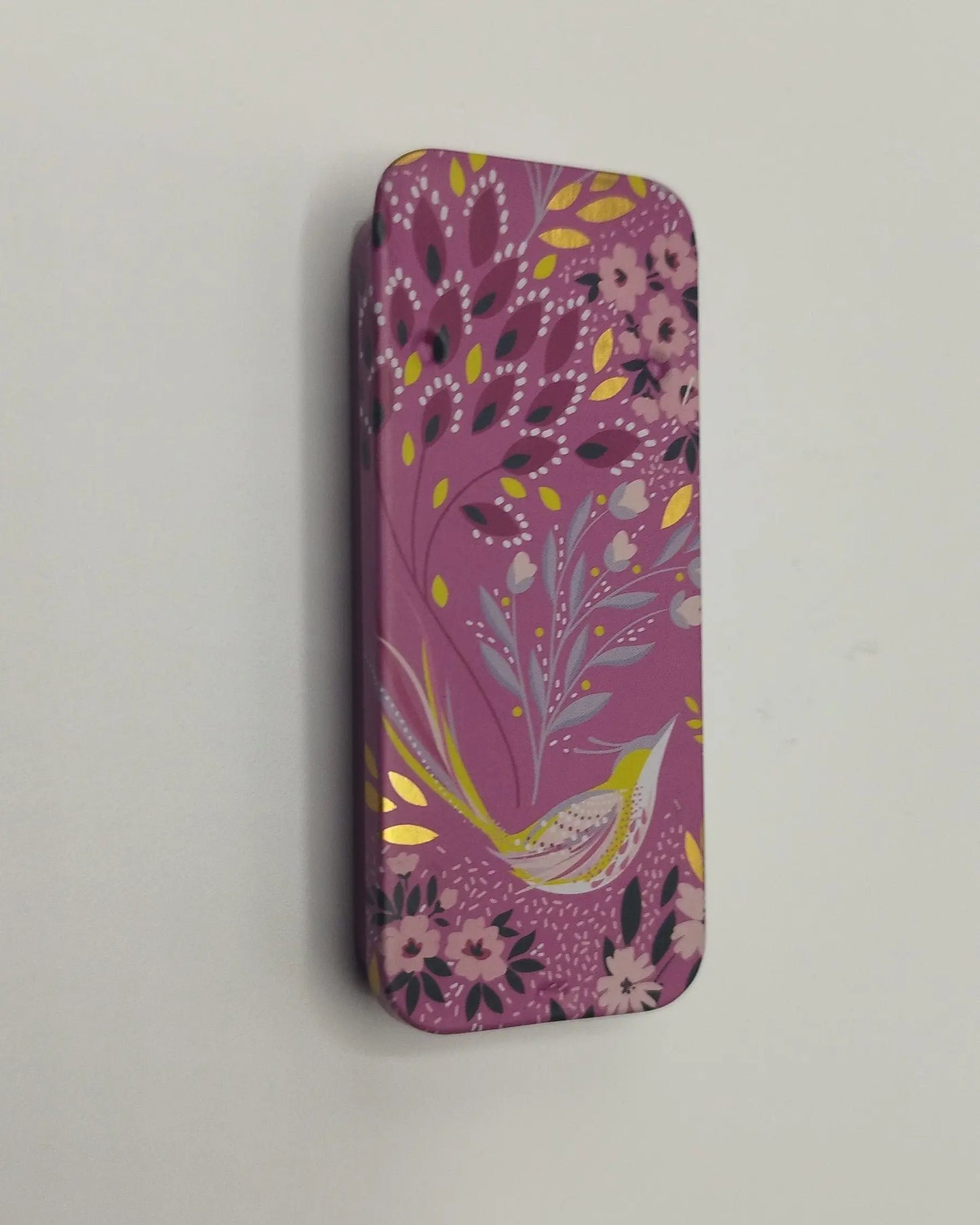 Magnetic Needle Tin Case Pink Bird