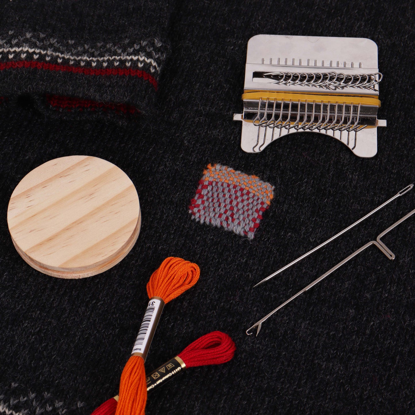 Mini Darning Loom