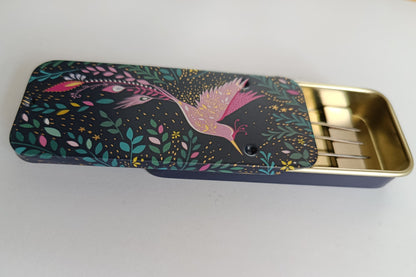 Magnetic Needle Tin Case Hummingbird