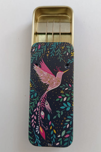 Magnetic Needle Tin Case Hummingbird