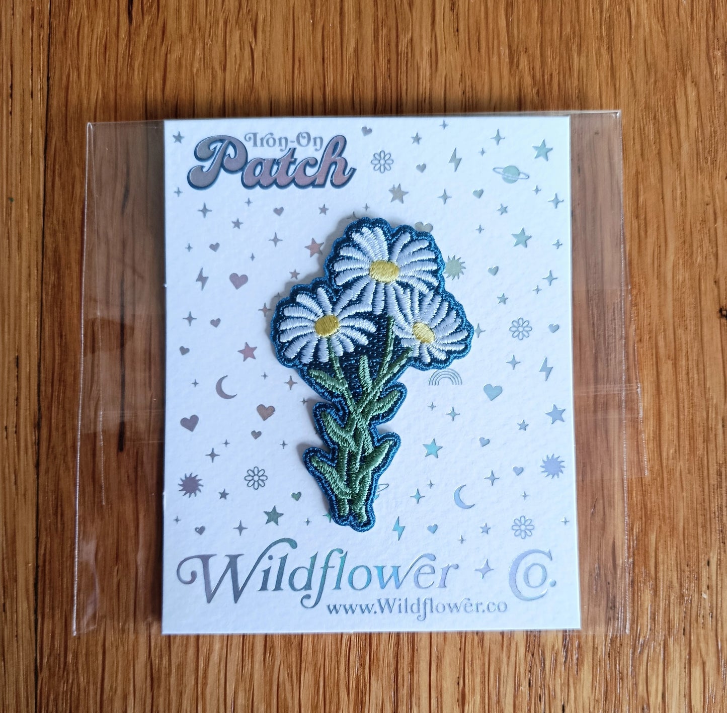 Iron on Daisy Embroidery Patch