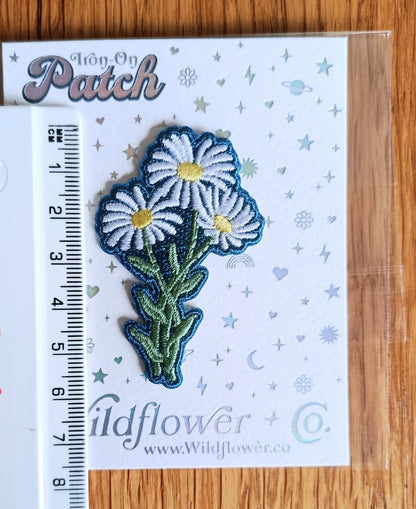 Iron on Daisy Embroidery Patch
