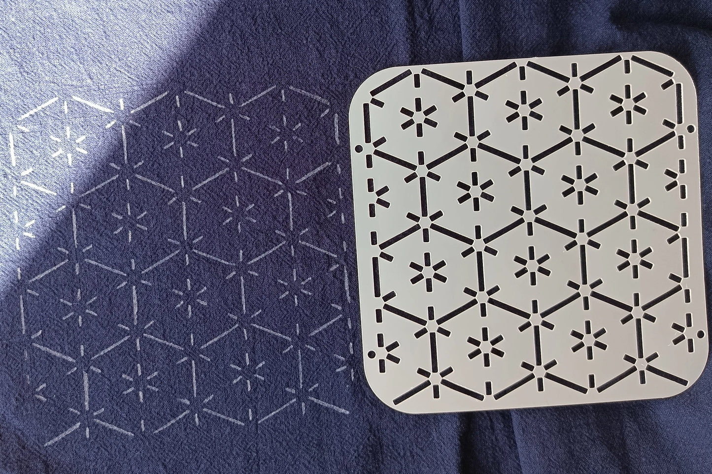 Tsuno Kikkō Stencil