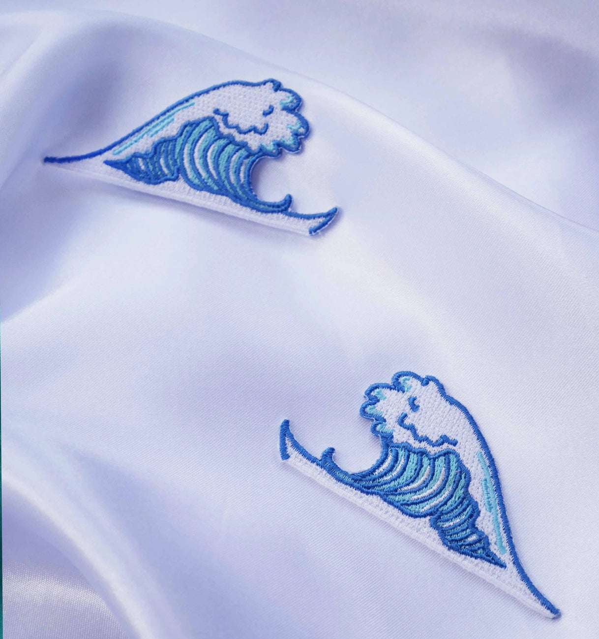 Pair of Wave Iron On Patches