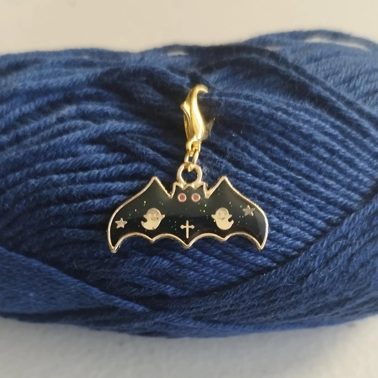 Bat stitch Marker with Glitter & Ghost Detail