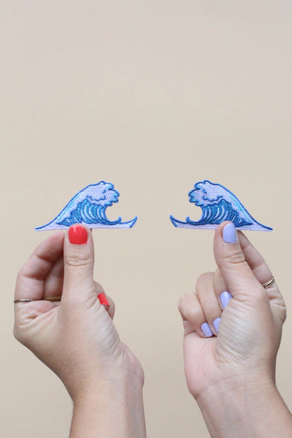 Pair of Wave Iron On Patches